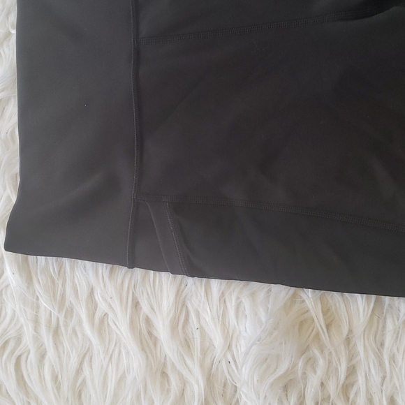 Lululemon leggings with mesh detail - Picture 5 of 6